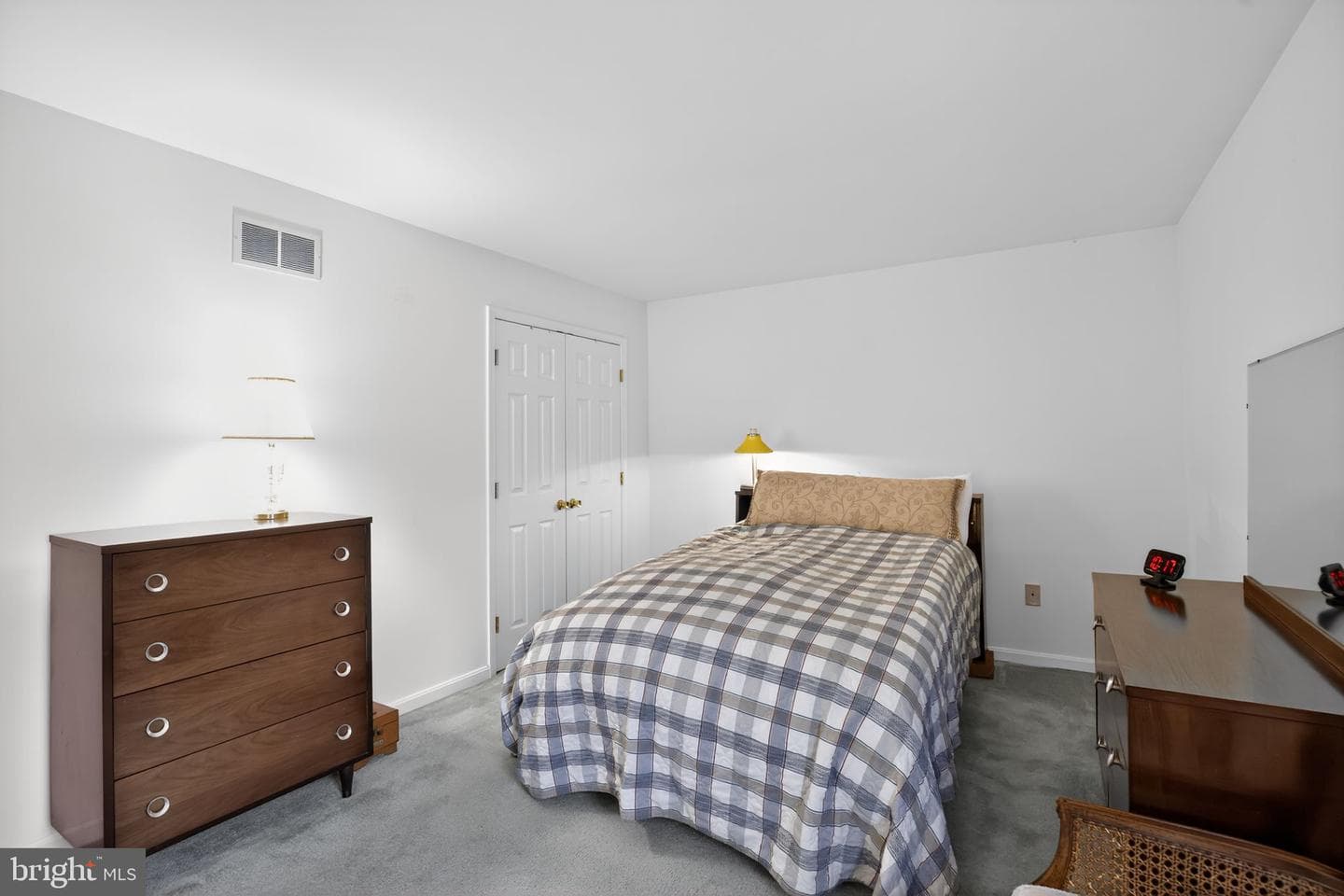 6604 Monroe Avenue photo 21