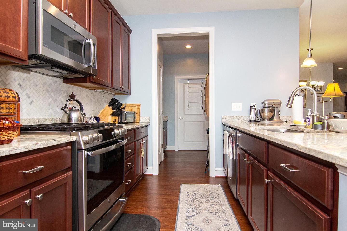 2785 Castlefield Drive #14 photo 4