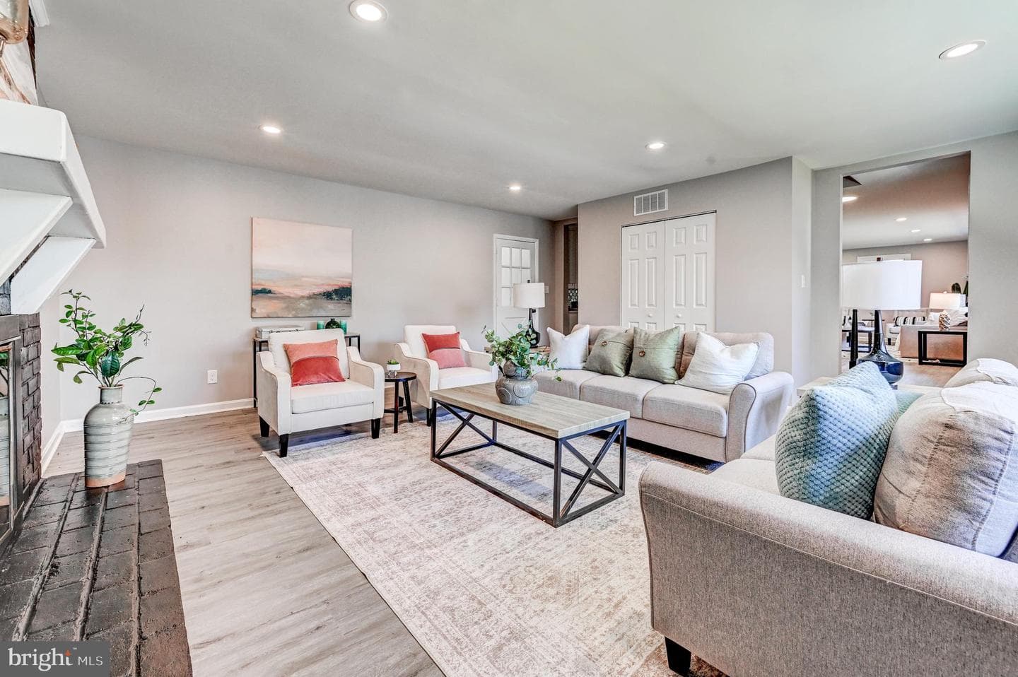 2411 Clydesdale Road photo 13