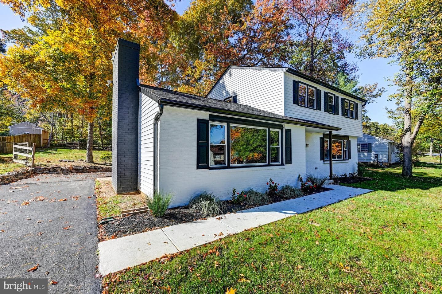 2411 Clydesdale Road photo 15