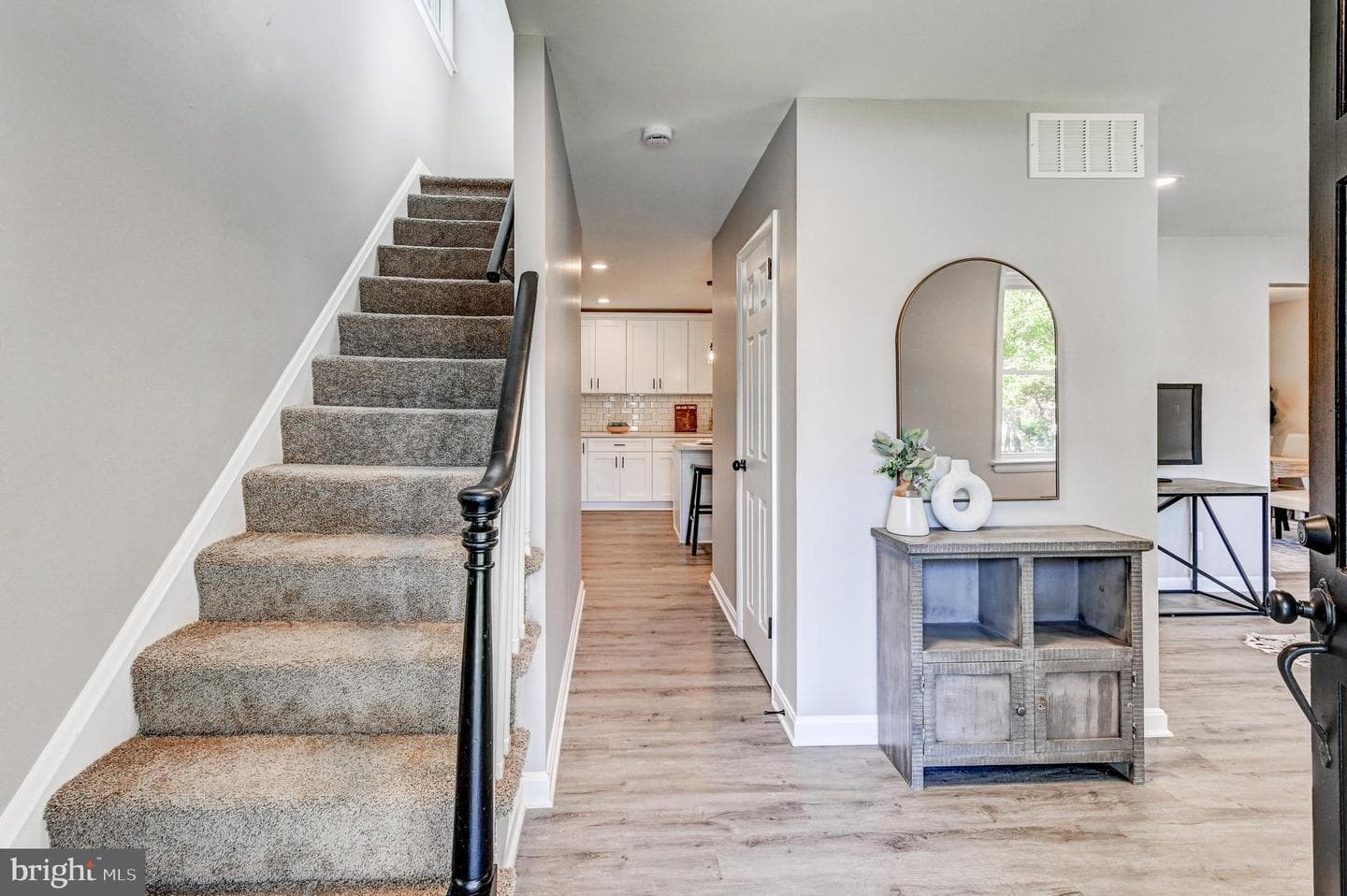 2411 Clydesdale Road photo 16