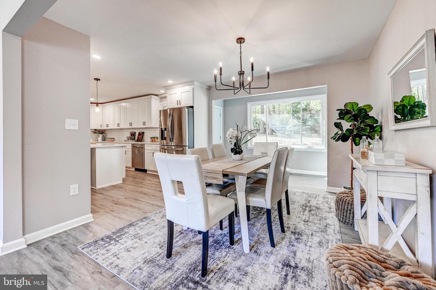 2411 Clydesdale Road photo 19