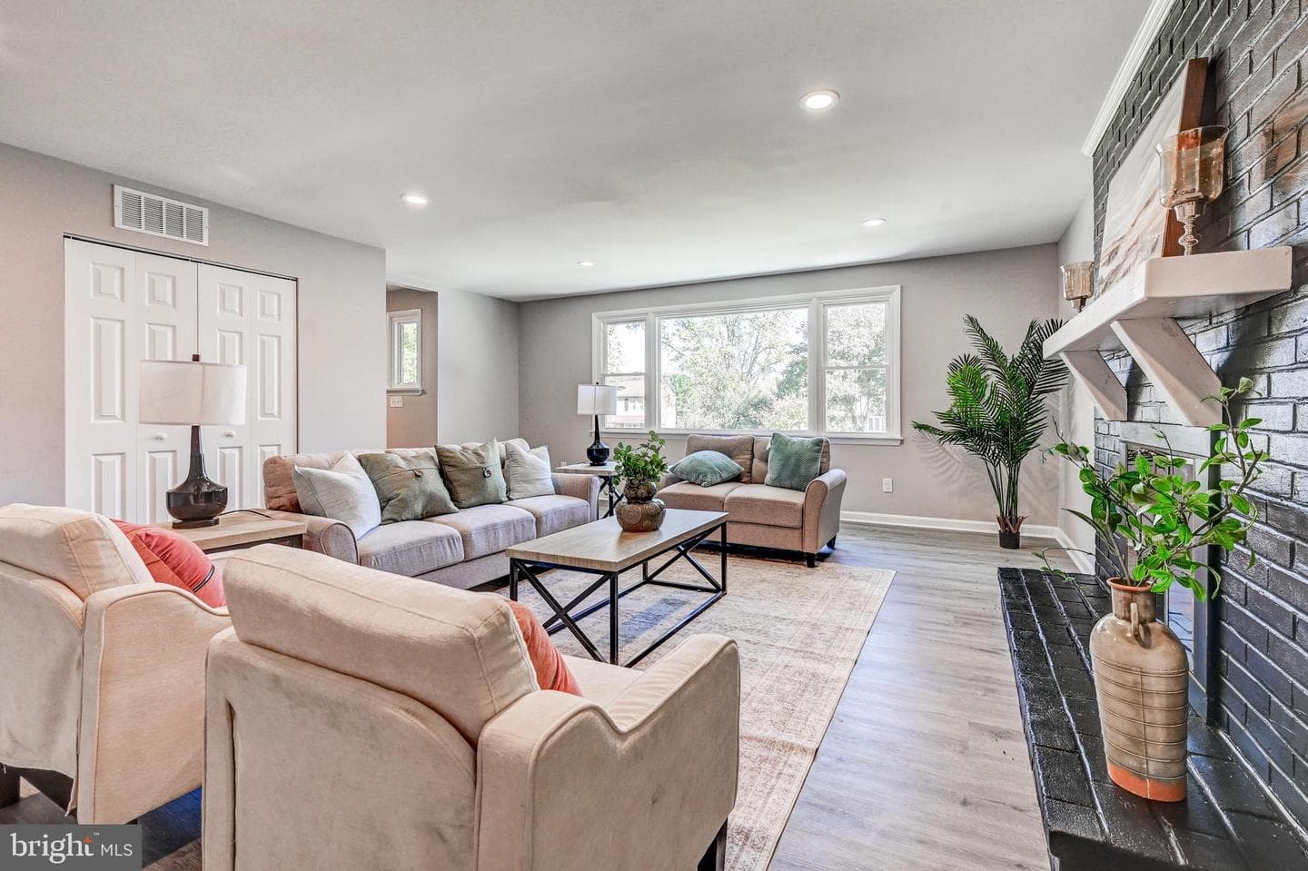 2411 Clydesdale Road photo 28