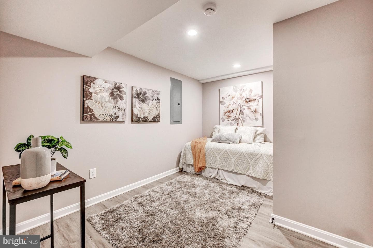 2411 Clydesdale Road photo 42
