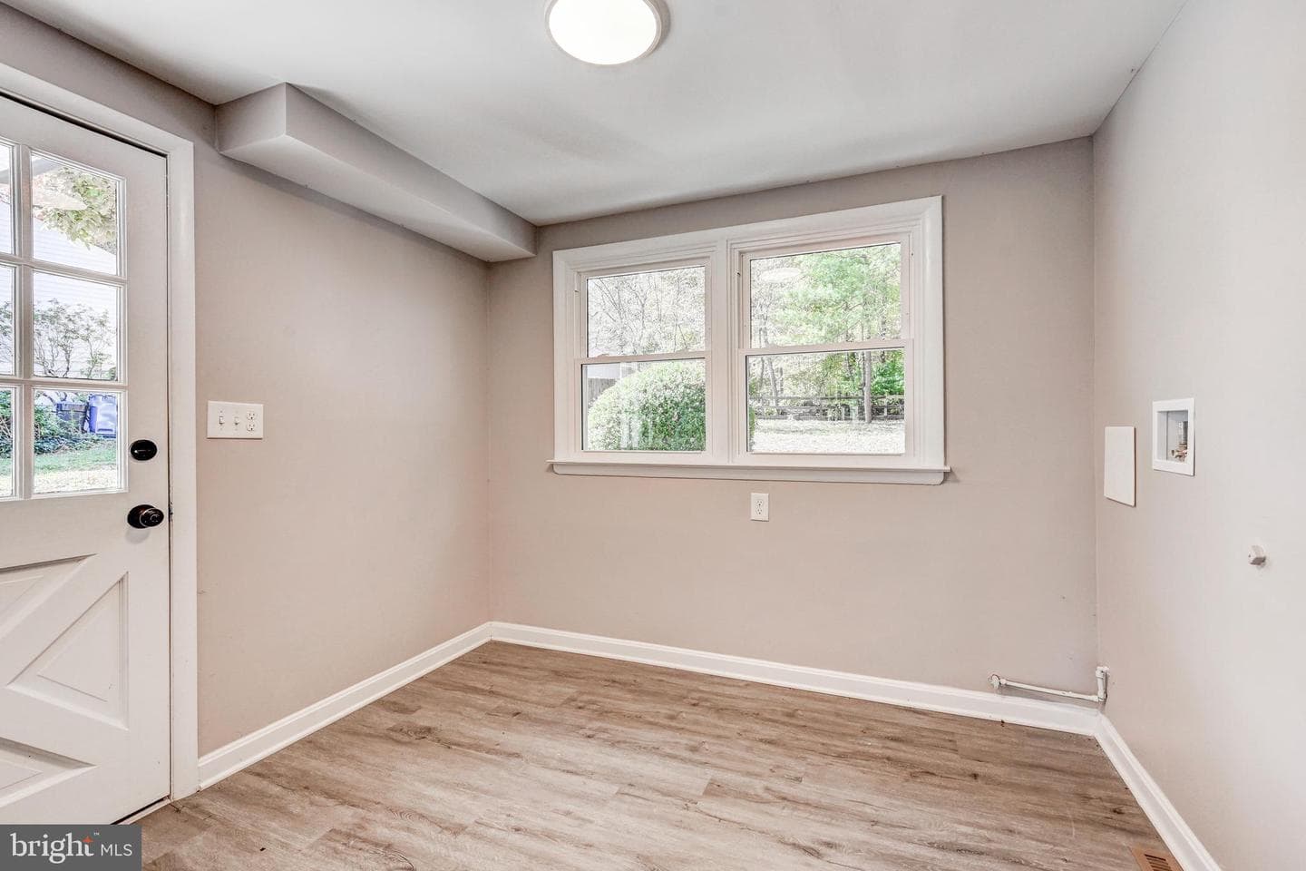 2411 Clydesdale Road photo 44