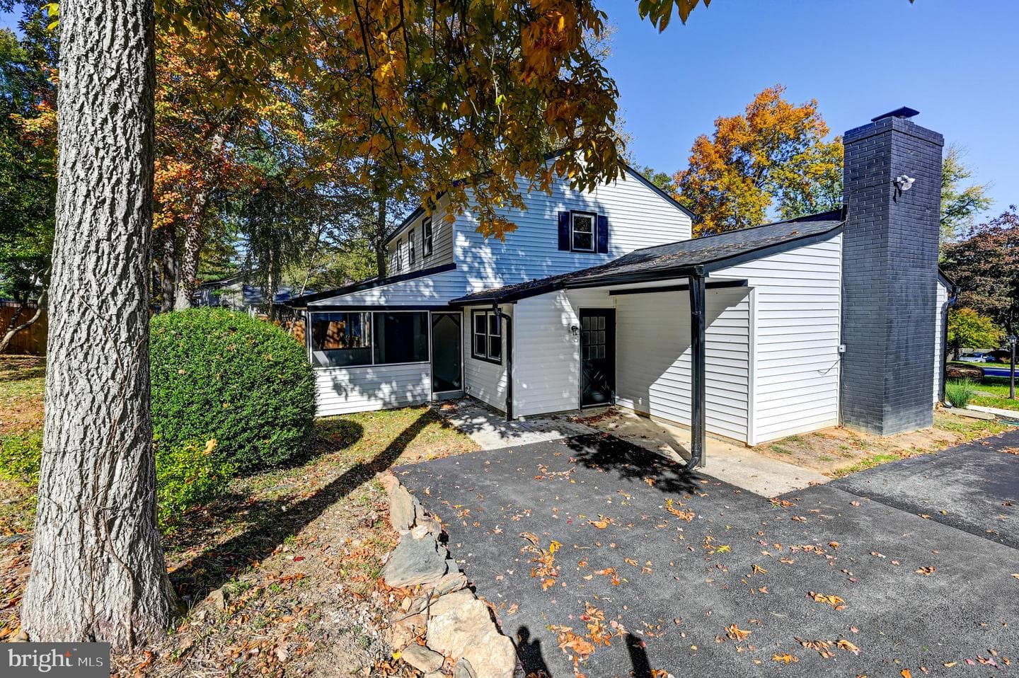 2411 Clydesdale Road photo 46