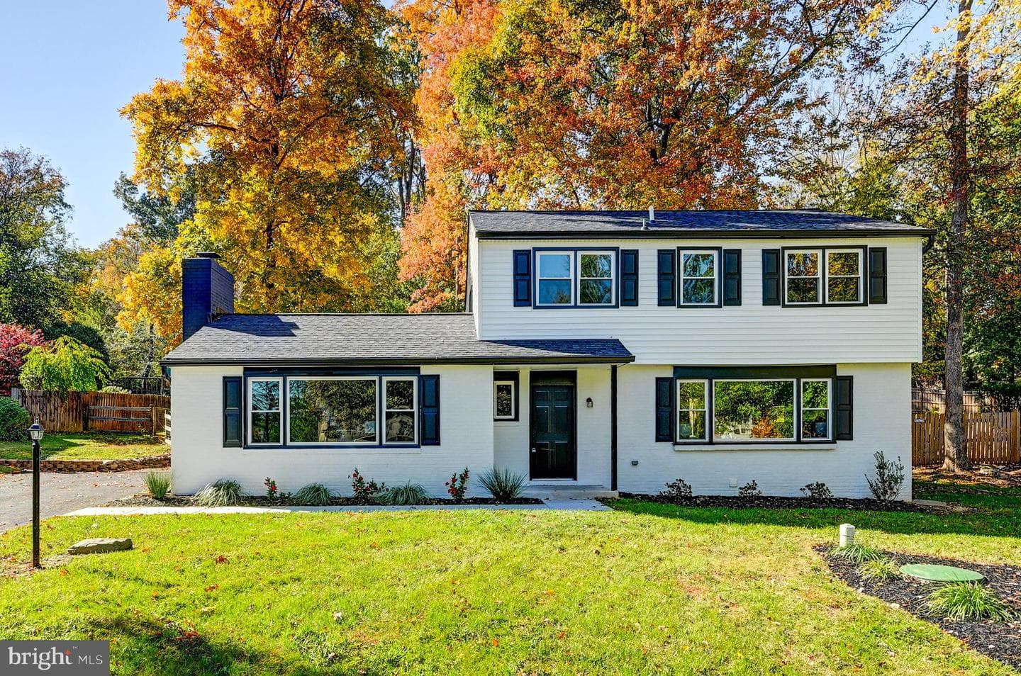 2411 Clydesdale Road photo 6