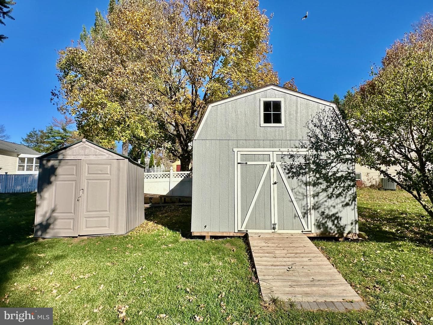 1625 Andylin Way photo 5