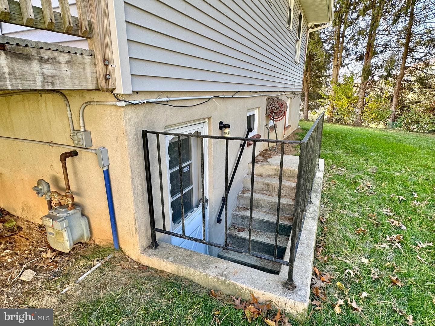 1625 Andylin Way photo 9