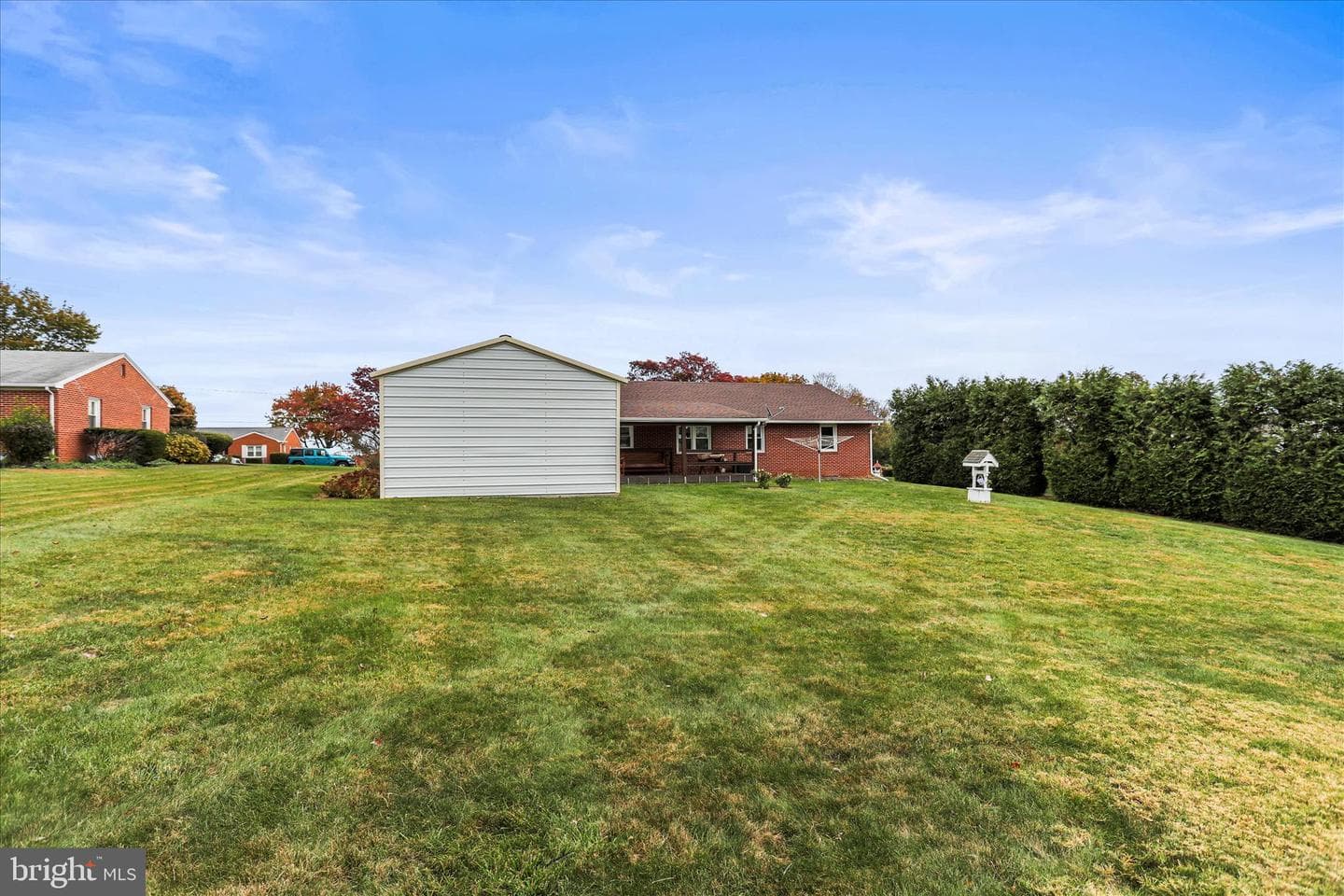 238 Bezold Avenue photo 33
