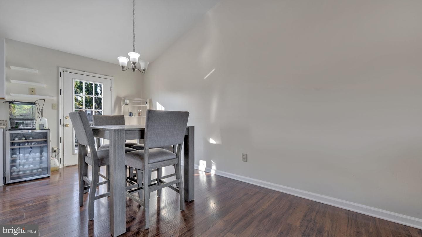 1175 Caton Road photo 16