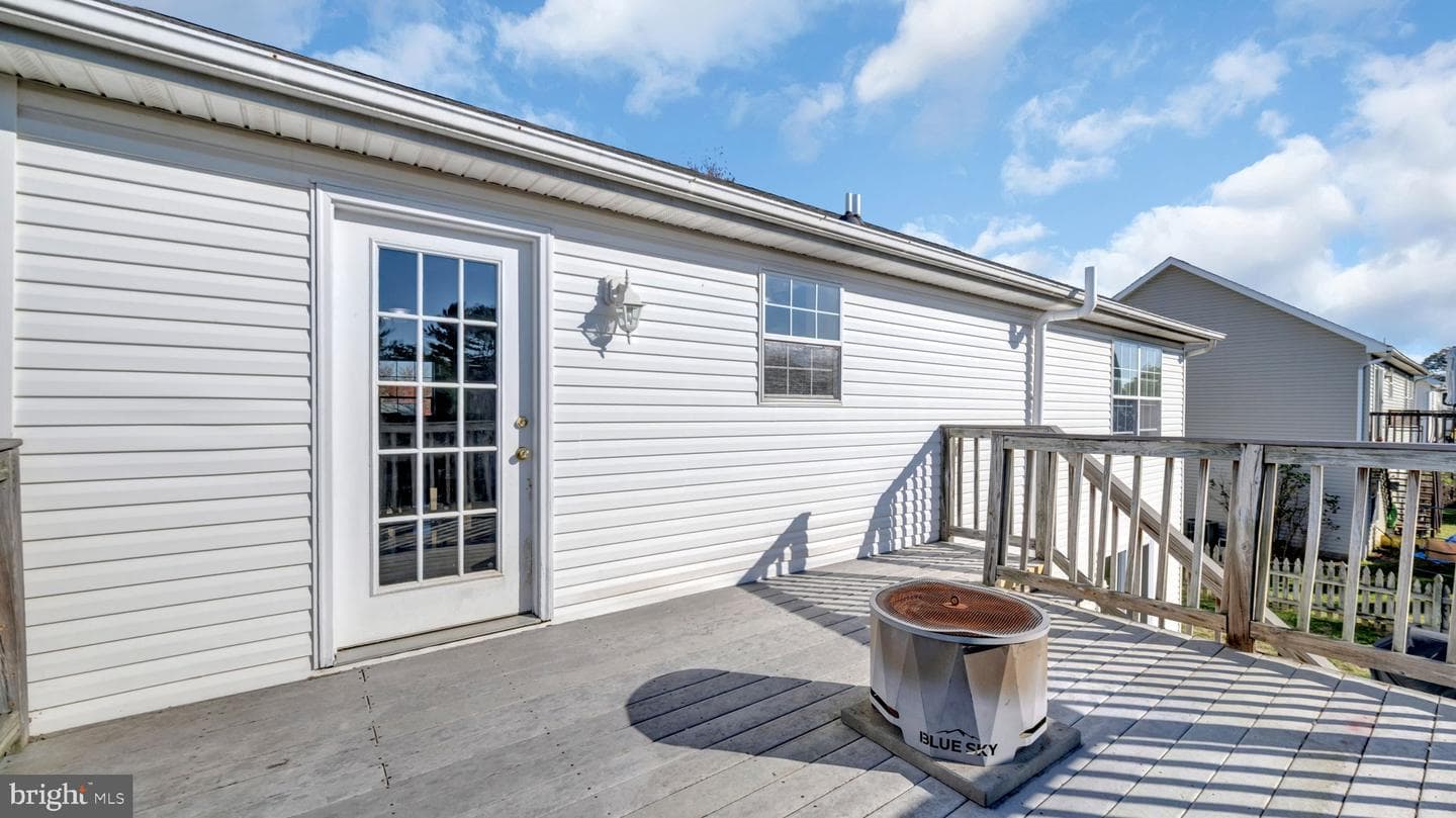 1175 Caton Road photo 32