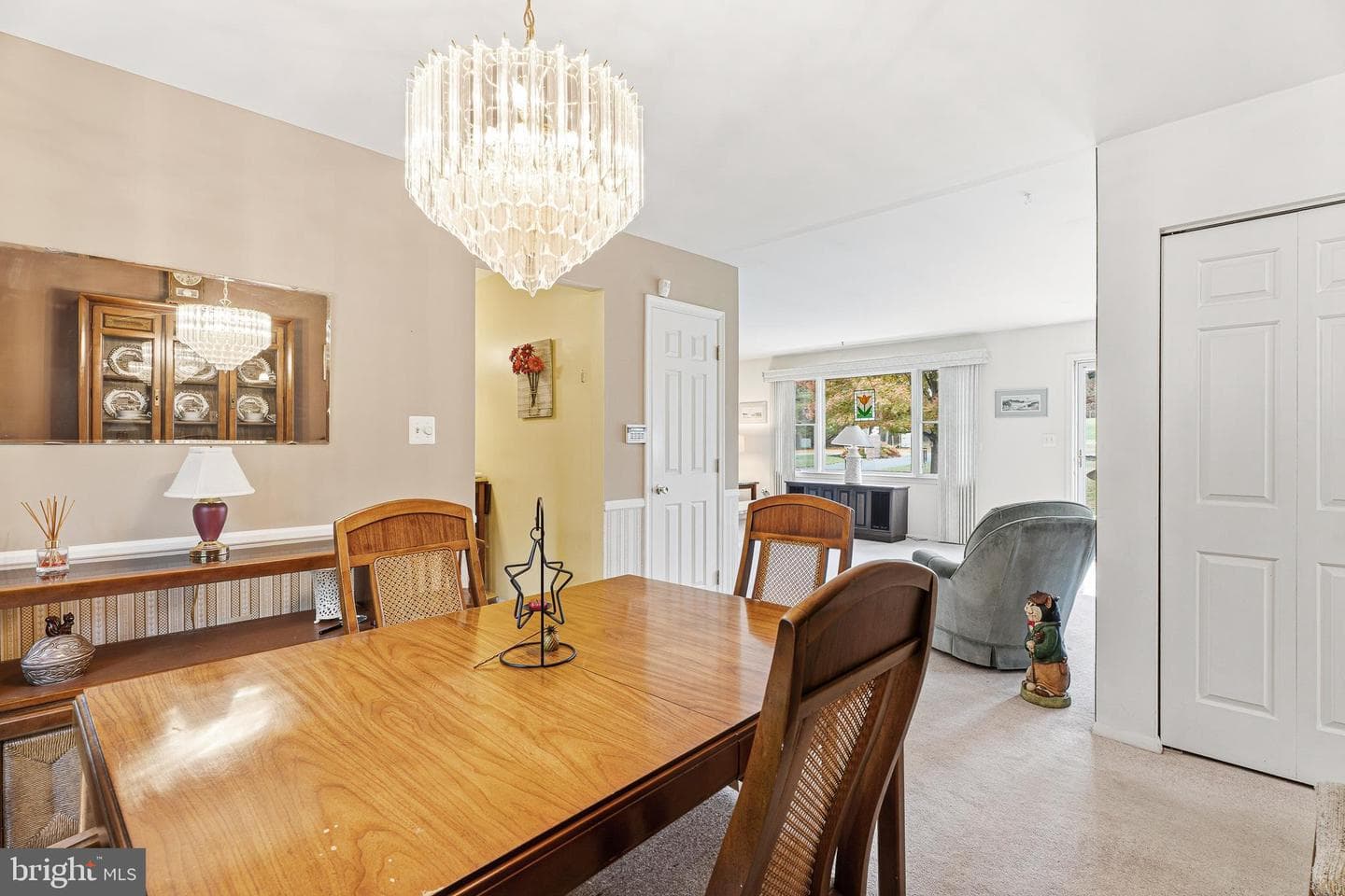 4145 London Bridge Road photo 12