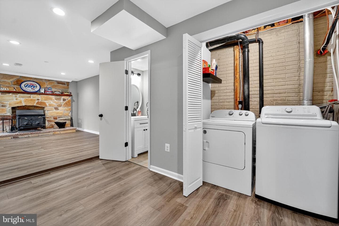 298 Jenny Drive photo 29