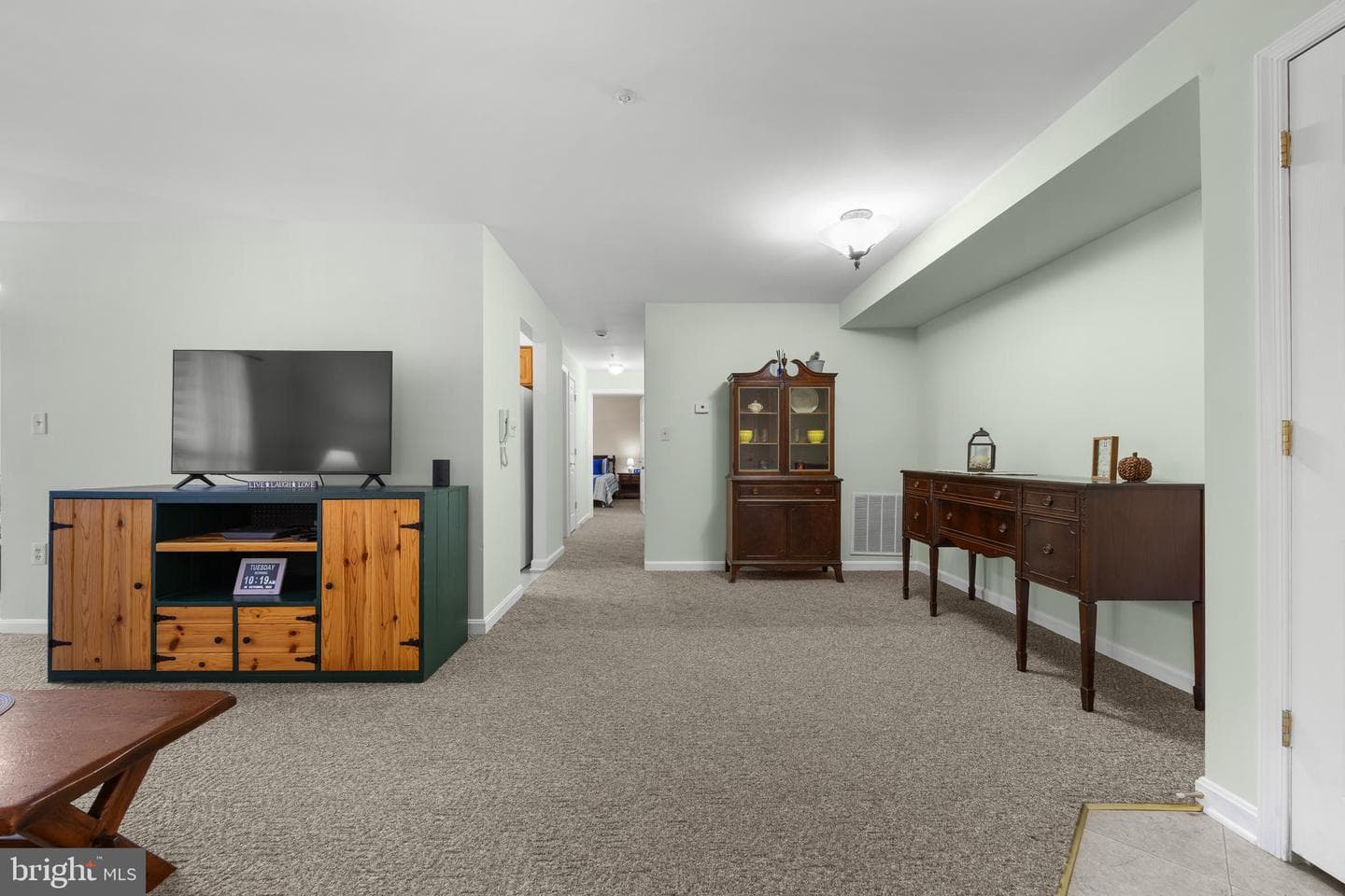 3840 Normandy Drive #2a photo 4