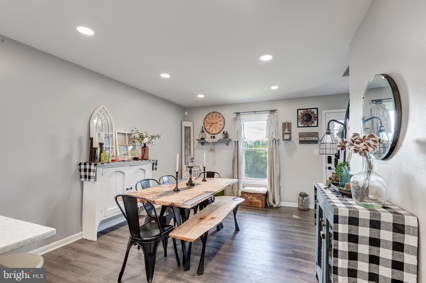 1318 Naugahyde Road photo 10