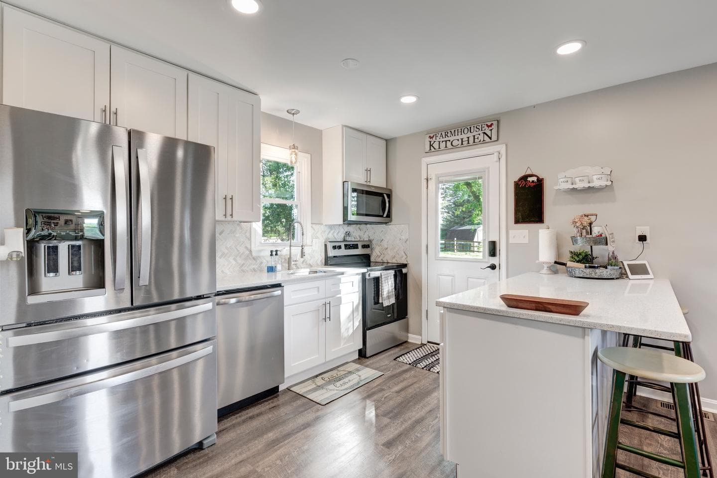 1318 Naugahyde Road photo 11