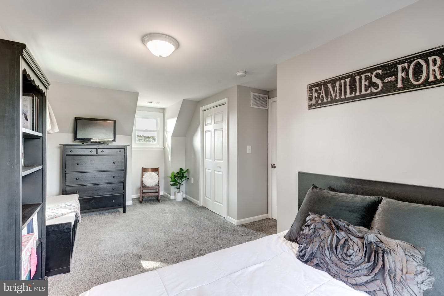 1318 Naugahyde Road photo 28