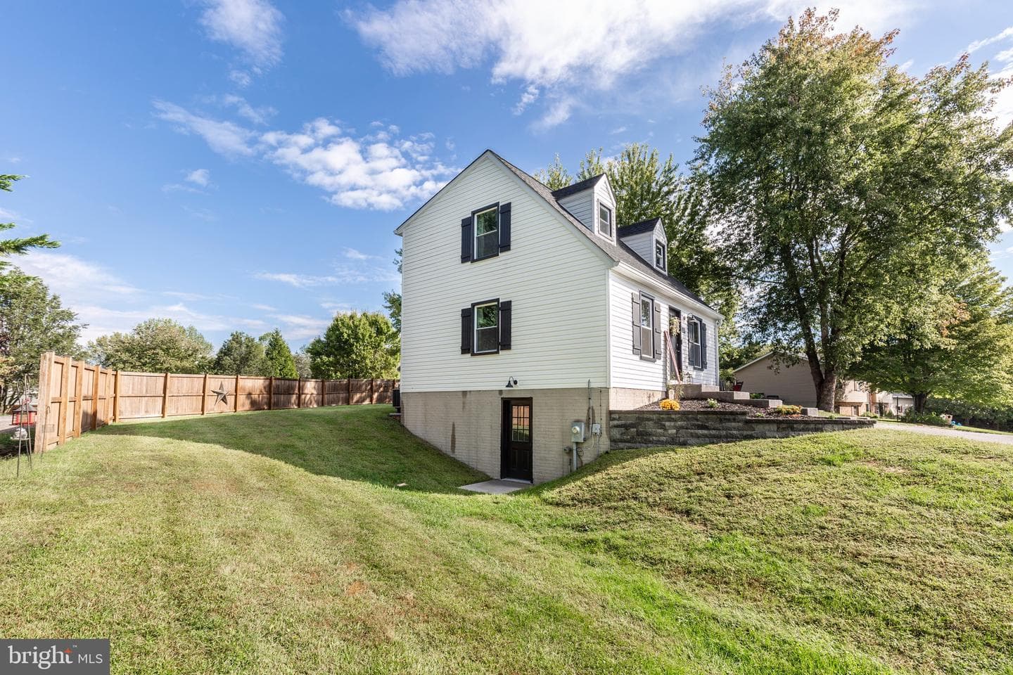 1318 Naugahyde Road photo 52