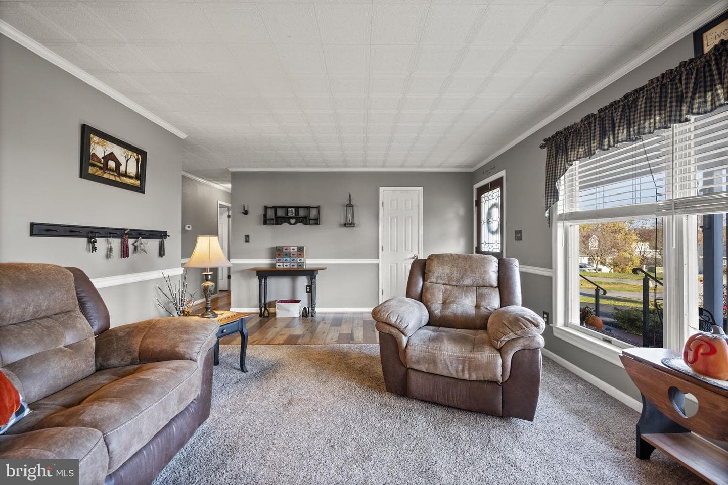 418 London Court photo 10