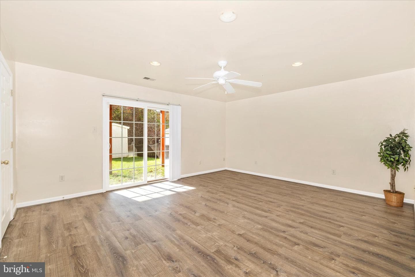 1520 Chessie Court photo 9
