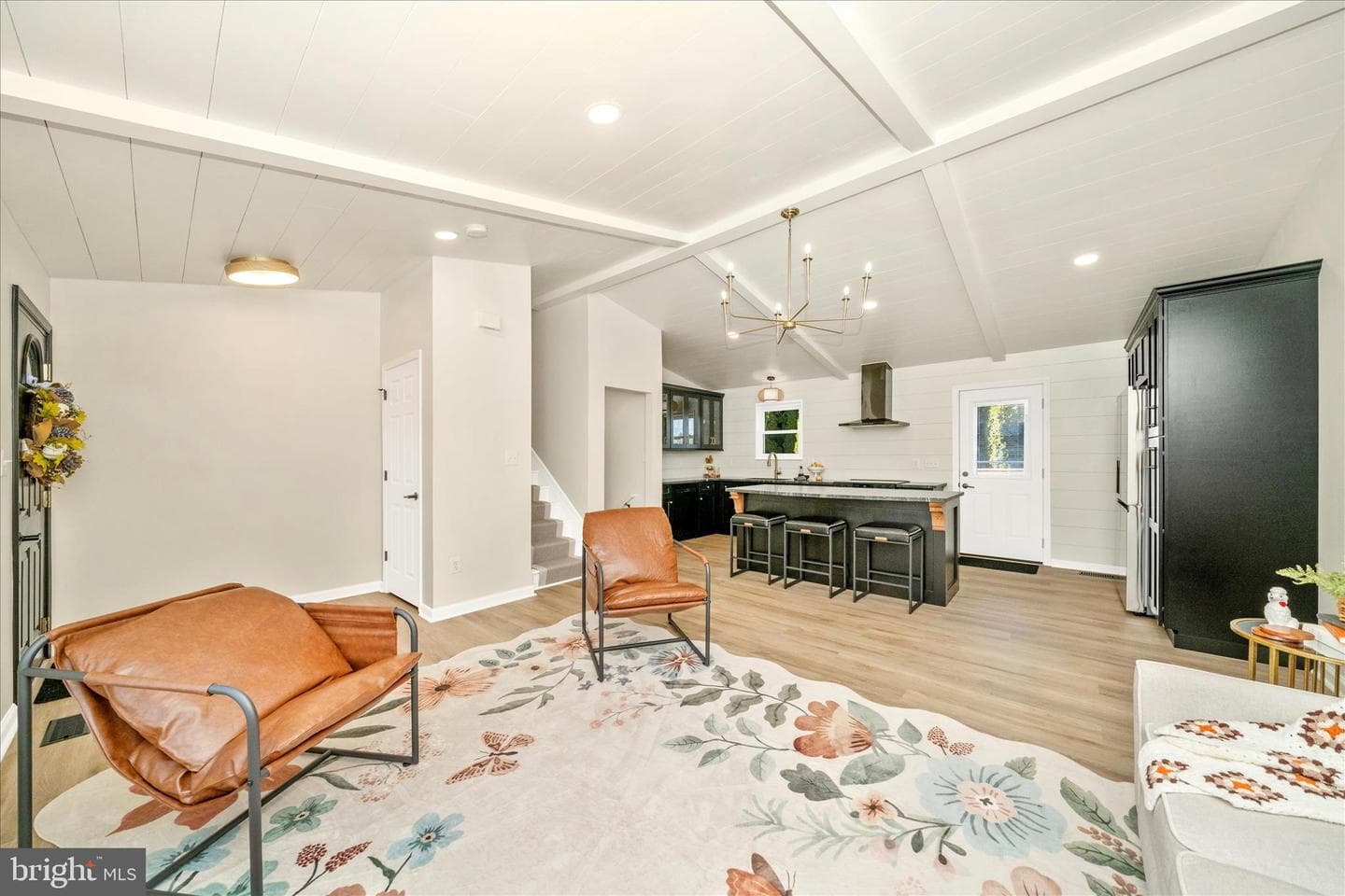 1148 Gypsum Drive photo 3