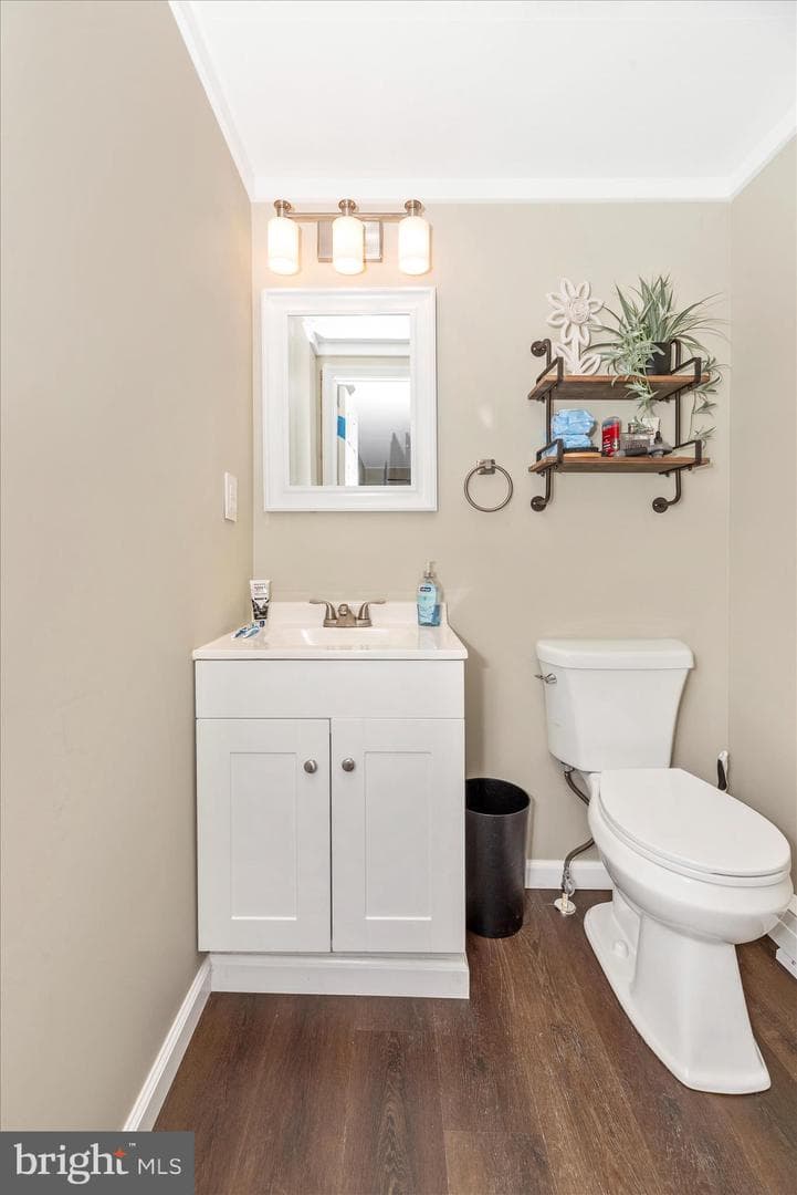4706 Warner Drive photo 23