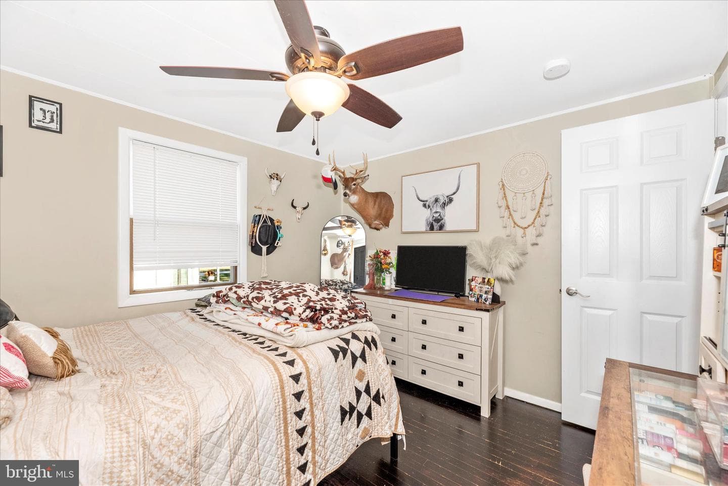 4706 Warner Drive photo 25