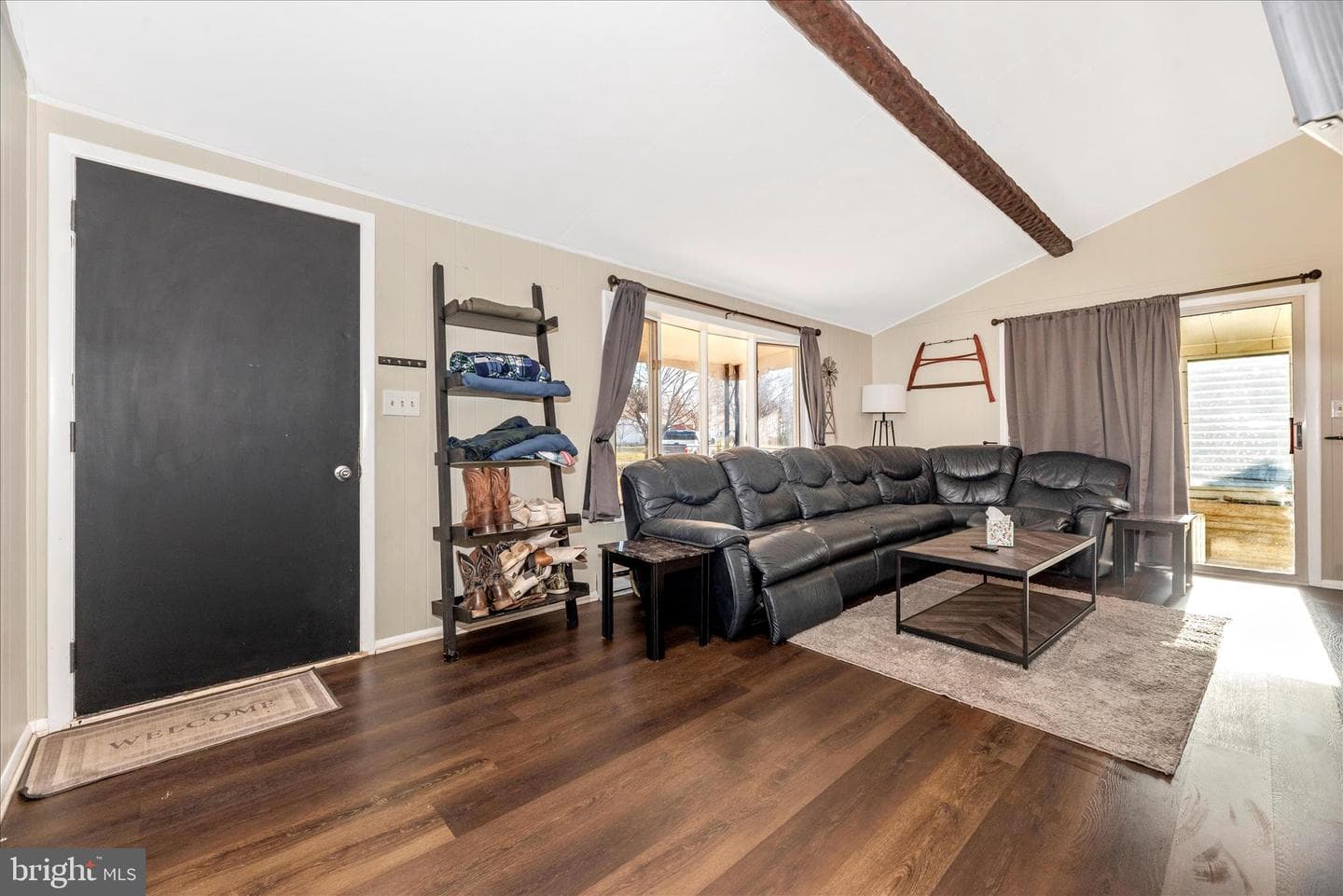 4706 Warner Drive photo 5