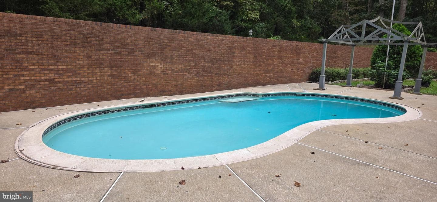 2311 Leeward Drive photo 43