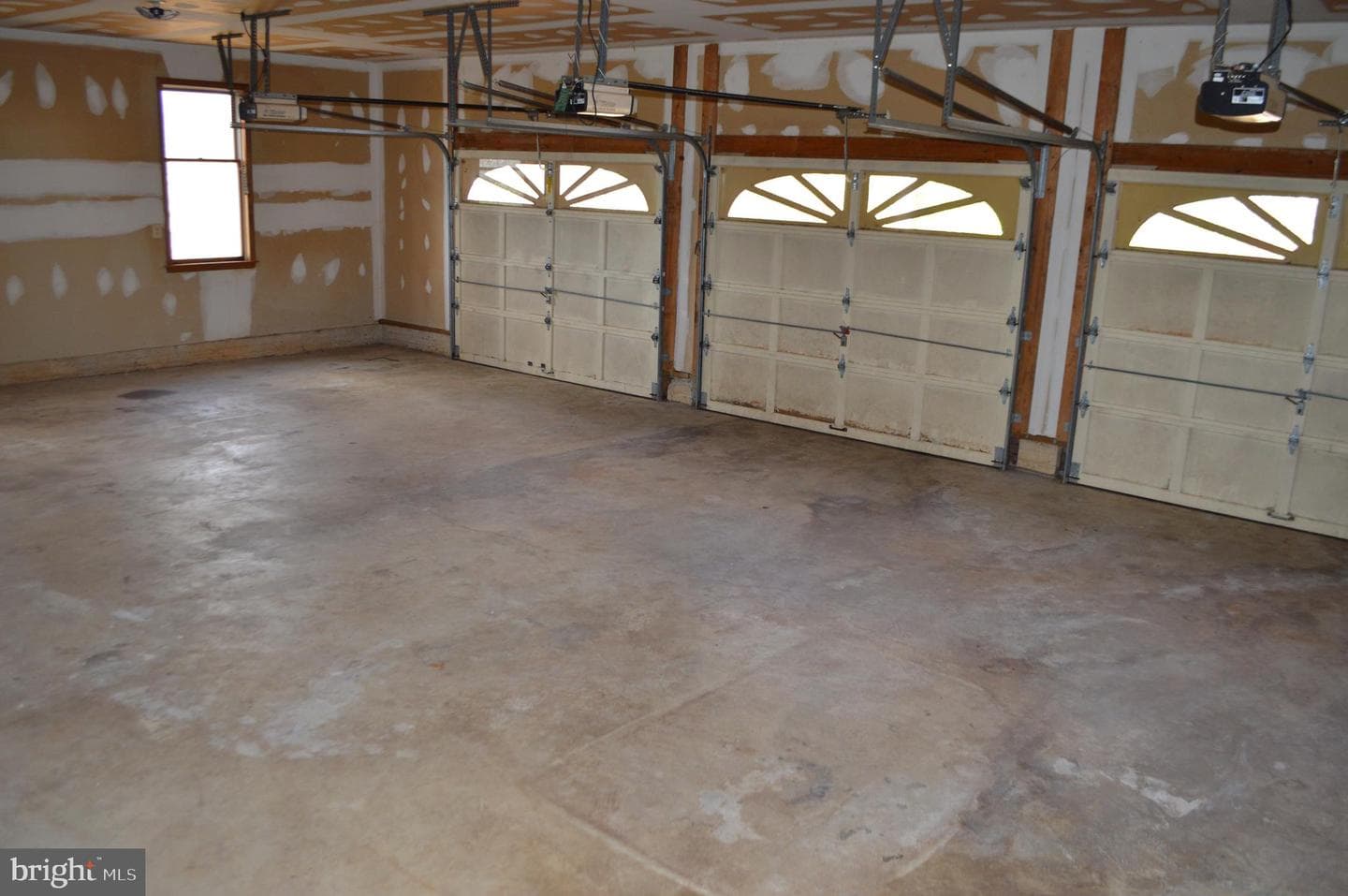 2311 Leeward Drive photo 48