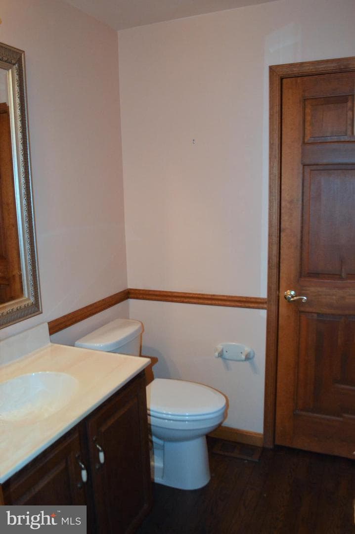 2311 Leeward Drive photo 6