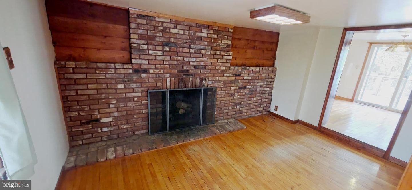 1326 Old New Windsor Road photo 5