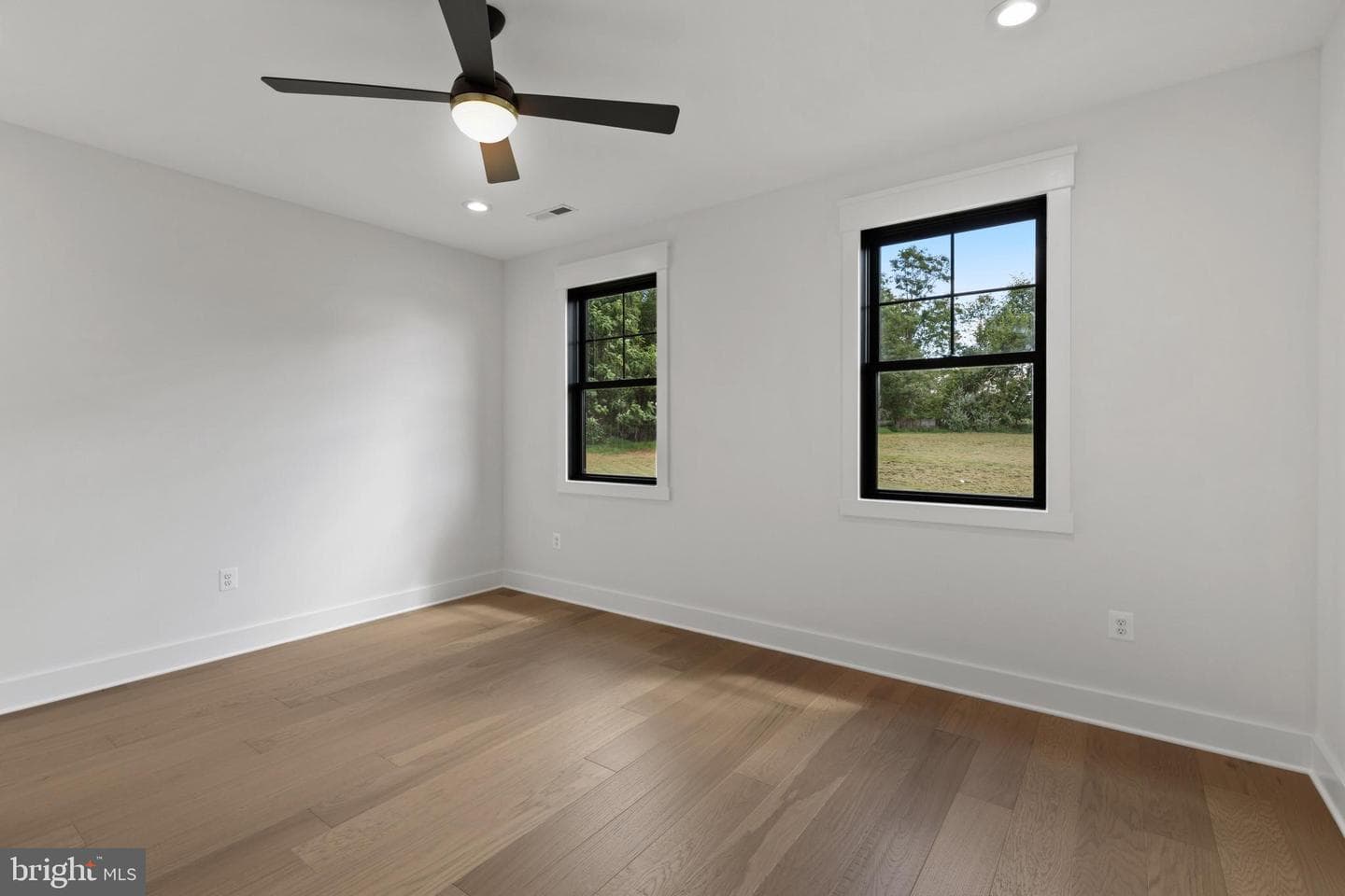 2851 Orpheus Drive photo 37