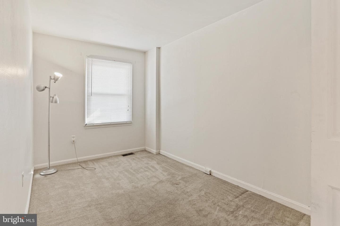 412 Windy Knoll Drive photo 11