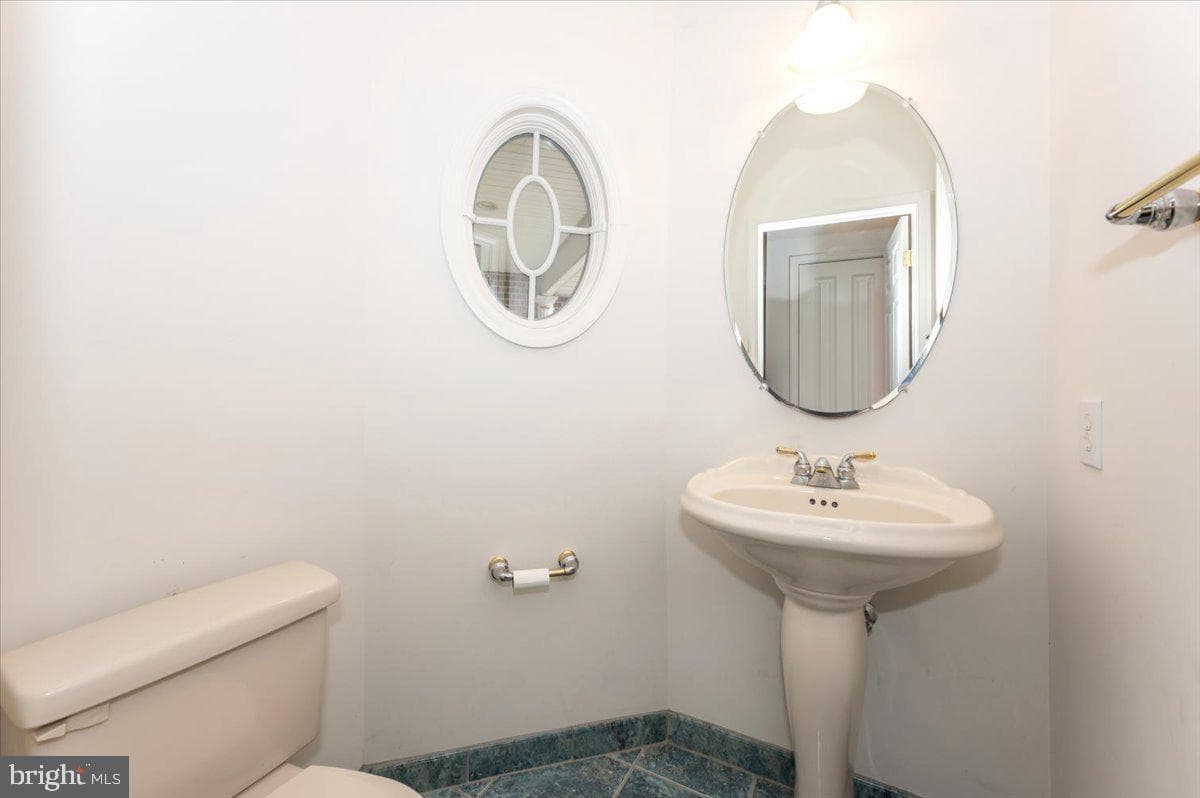 4201 Poole Road photo 64