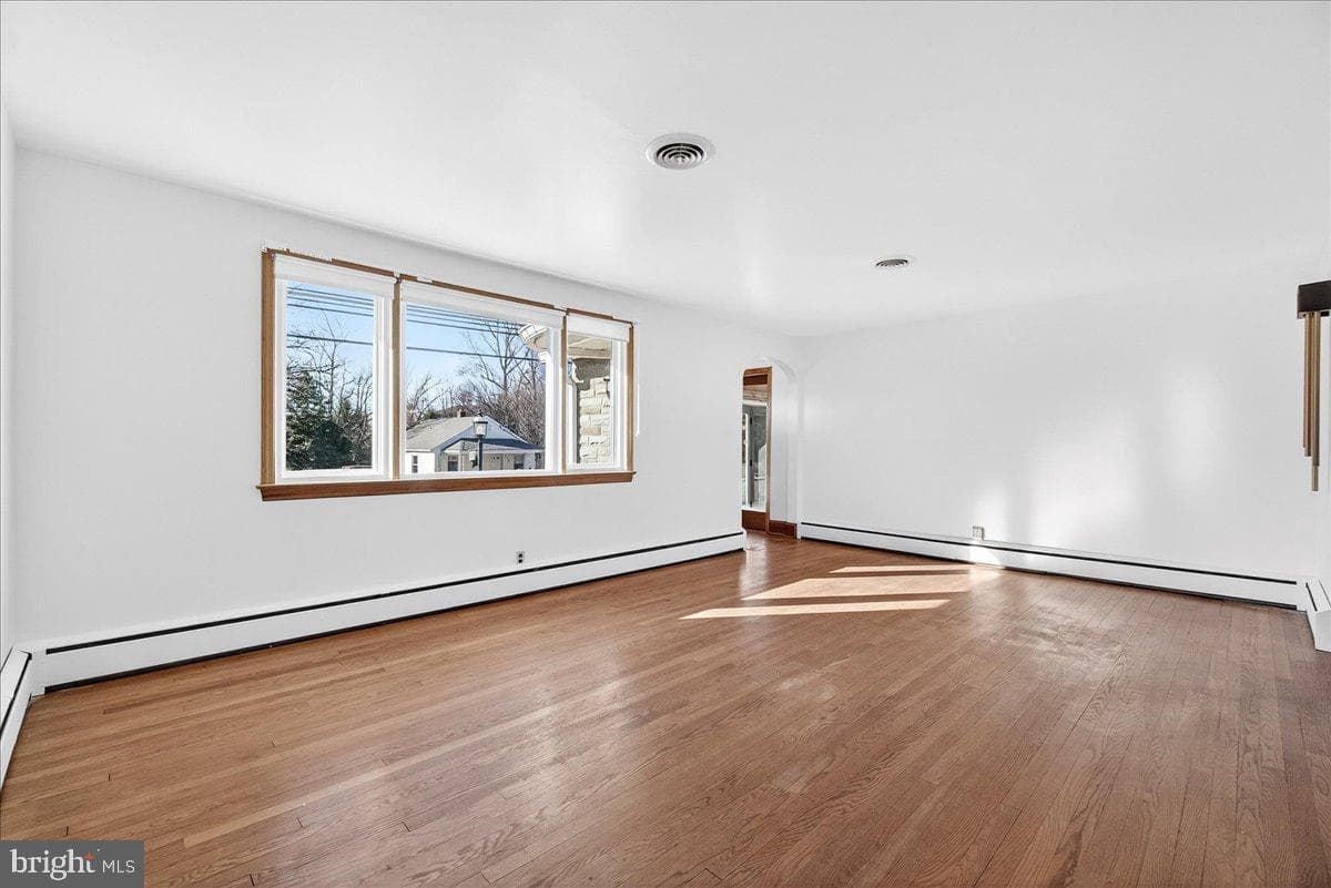 701 Park Avenue photo 12
