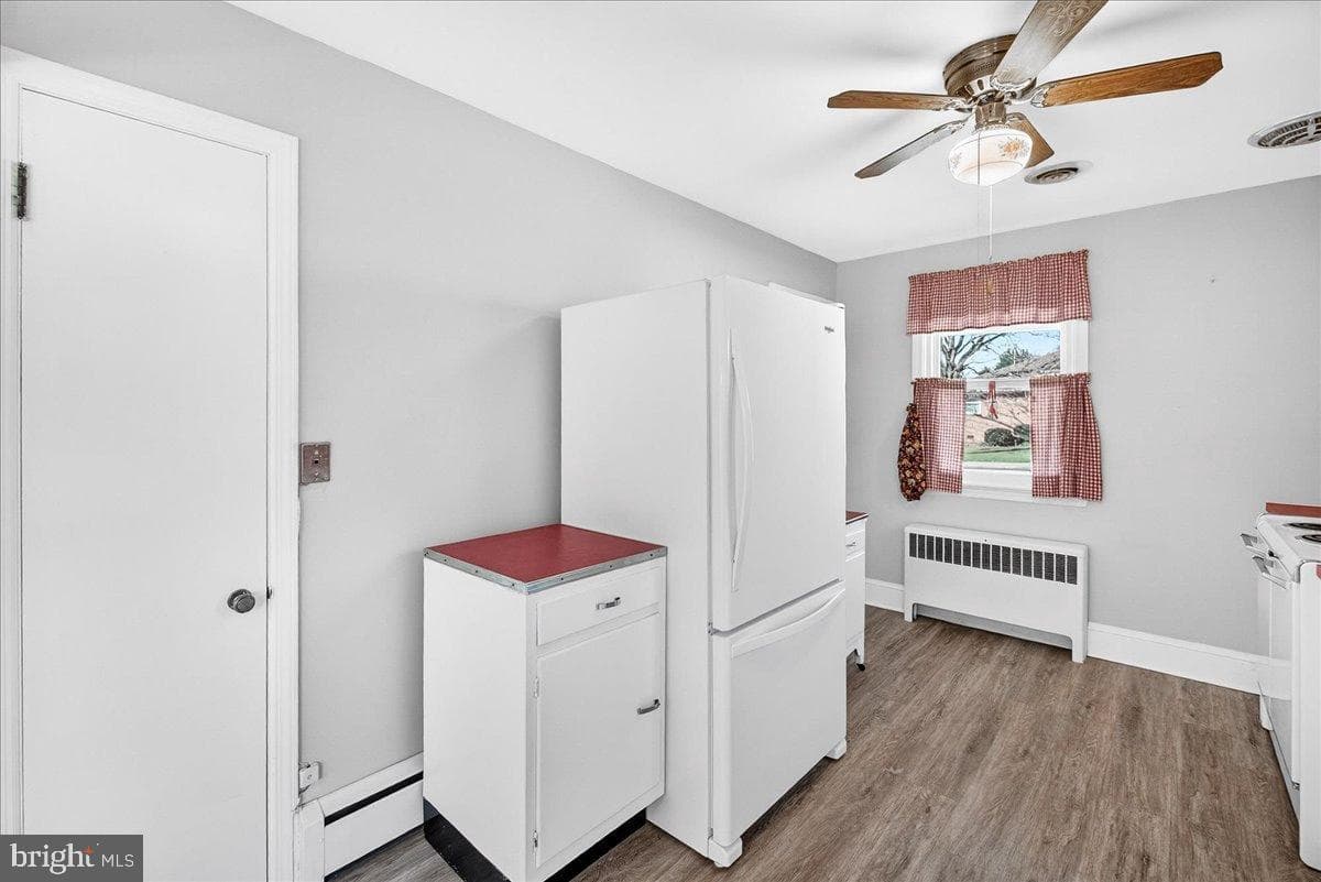 701 Park Avenue photo 21