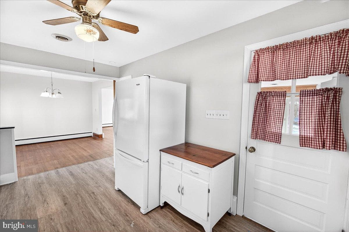 701 Park Avenue photo 22