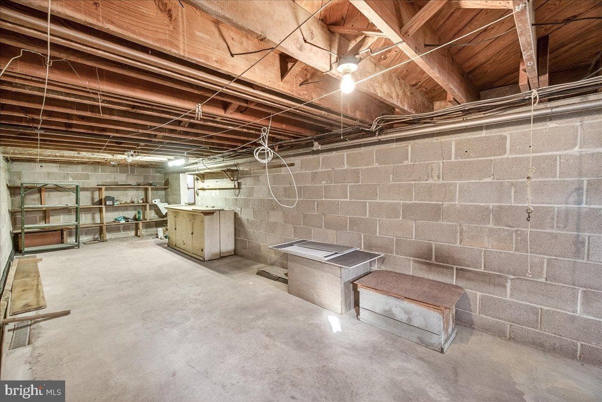 701 Park Avenue photo 31