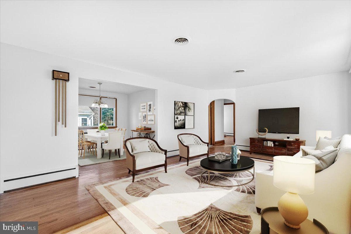 701 Park Avenue photo 8