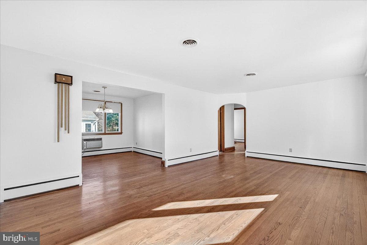 701 Park Avenue photo 9