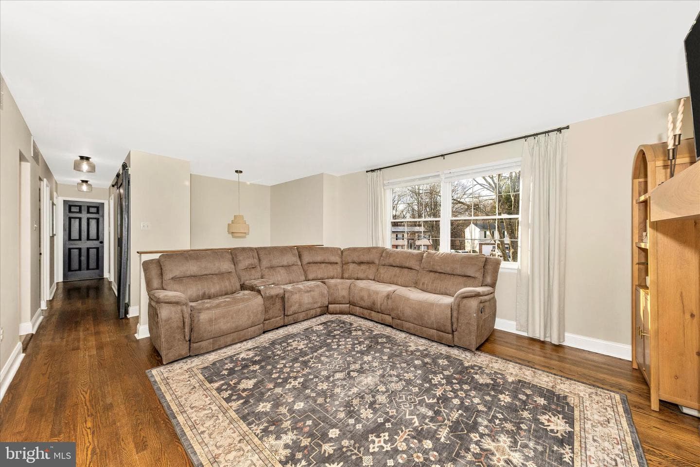 107 Brookview Court photo 5
