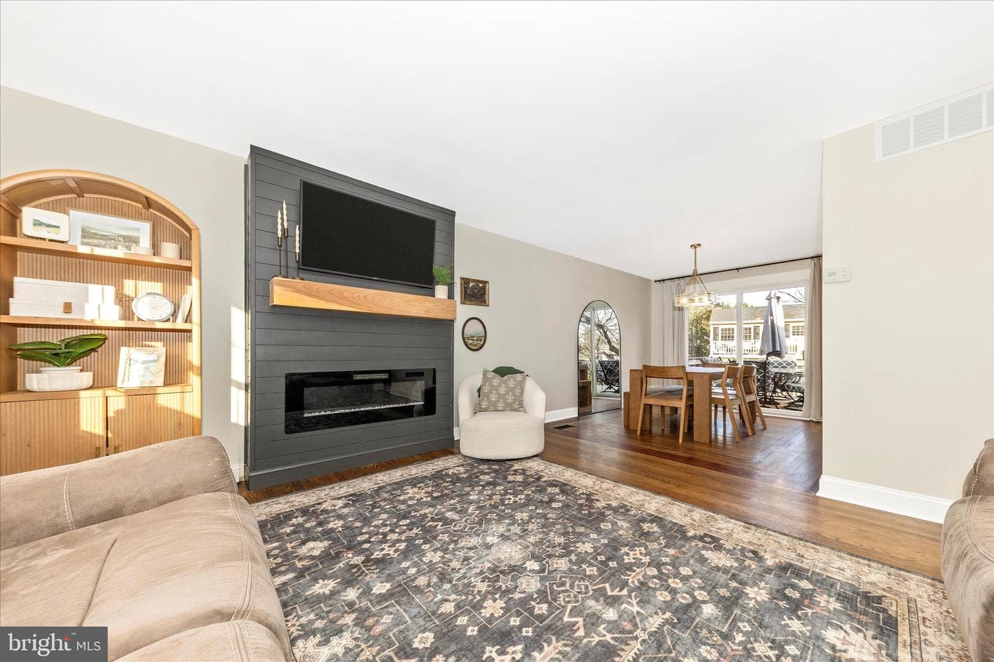 107 Brookview Court photo 7