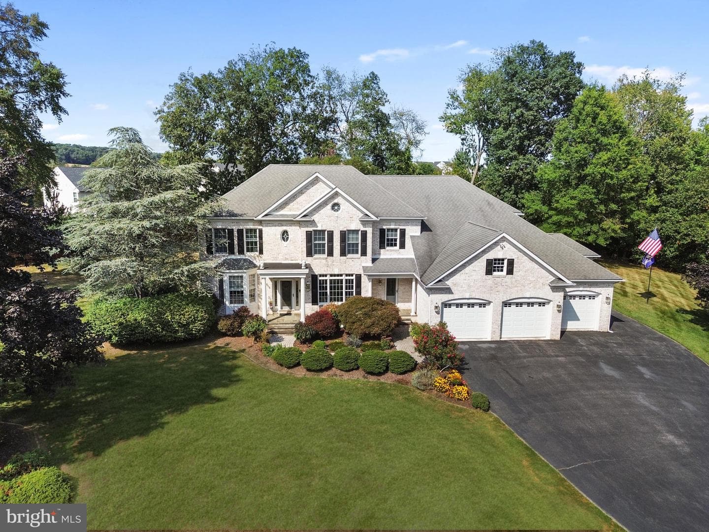 615 Thornbury Court