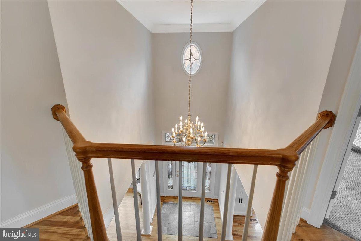 615 Thornbury Court photo 42