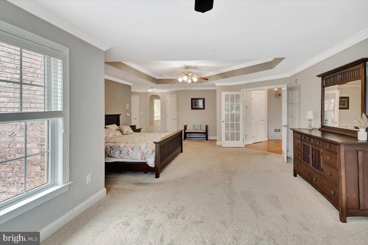 615 Thornbury Court photo 46