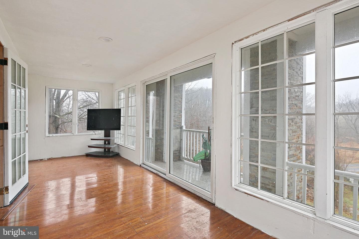 1049 Poole Road photo 24