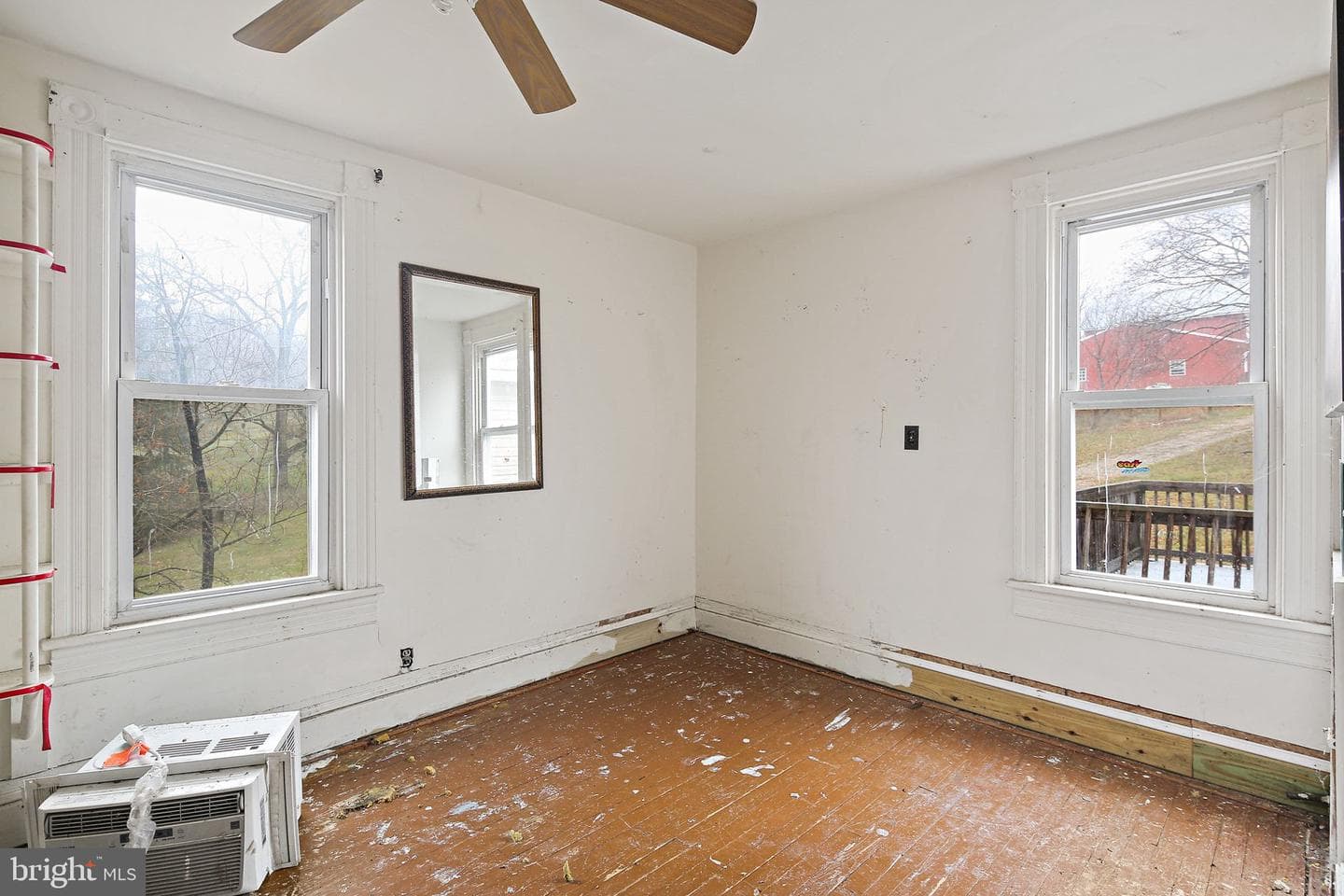1049 Poole Road photo 28