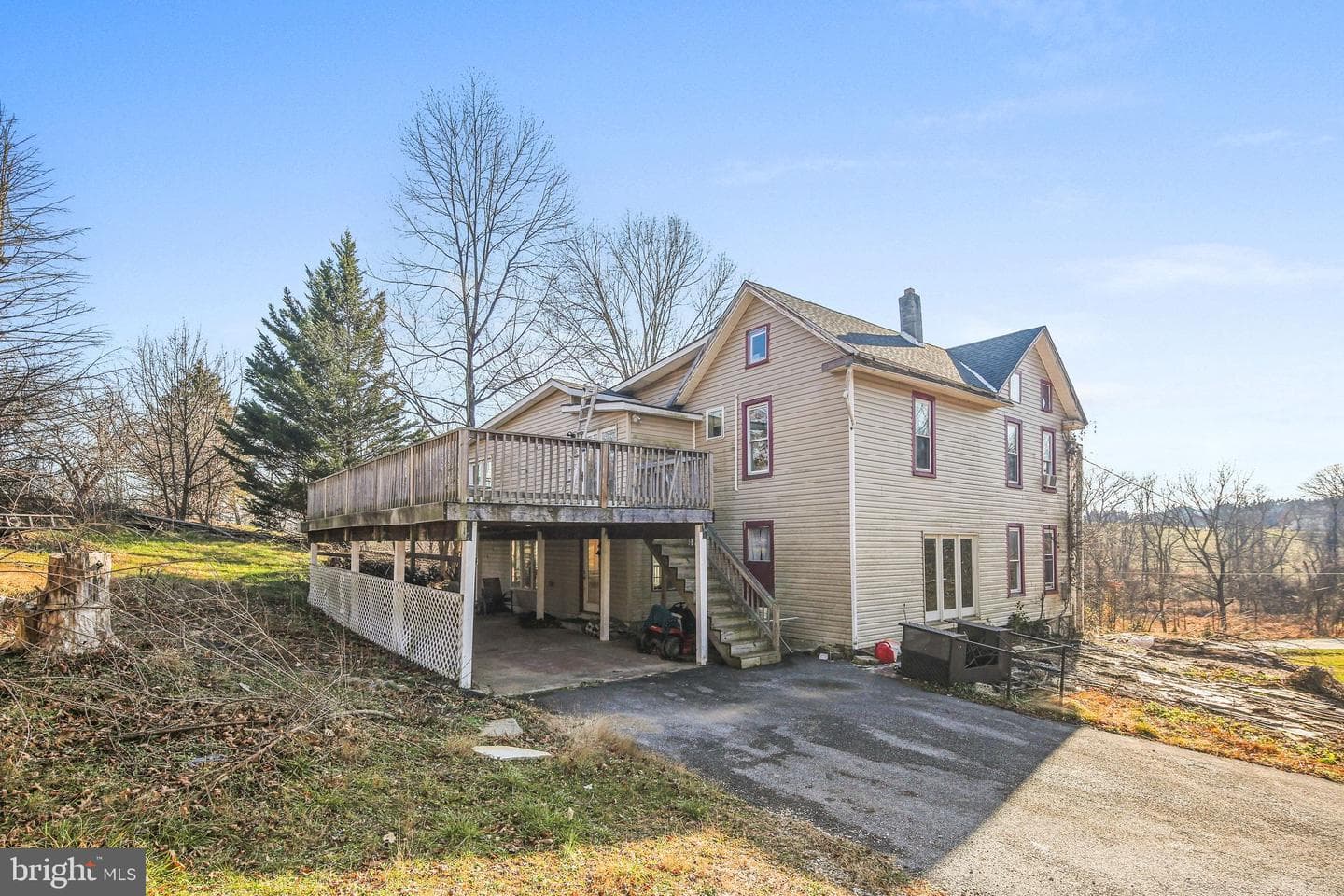 1049 Poole Road photo 8